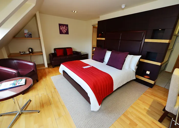 Glynhill Hotel & Spa Near Glasgow Airport